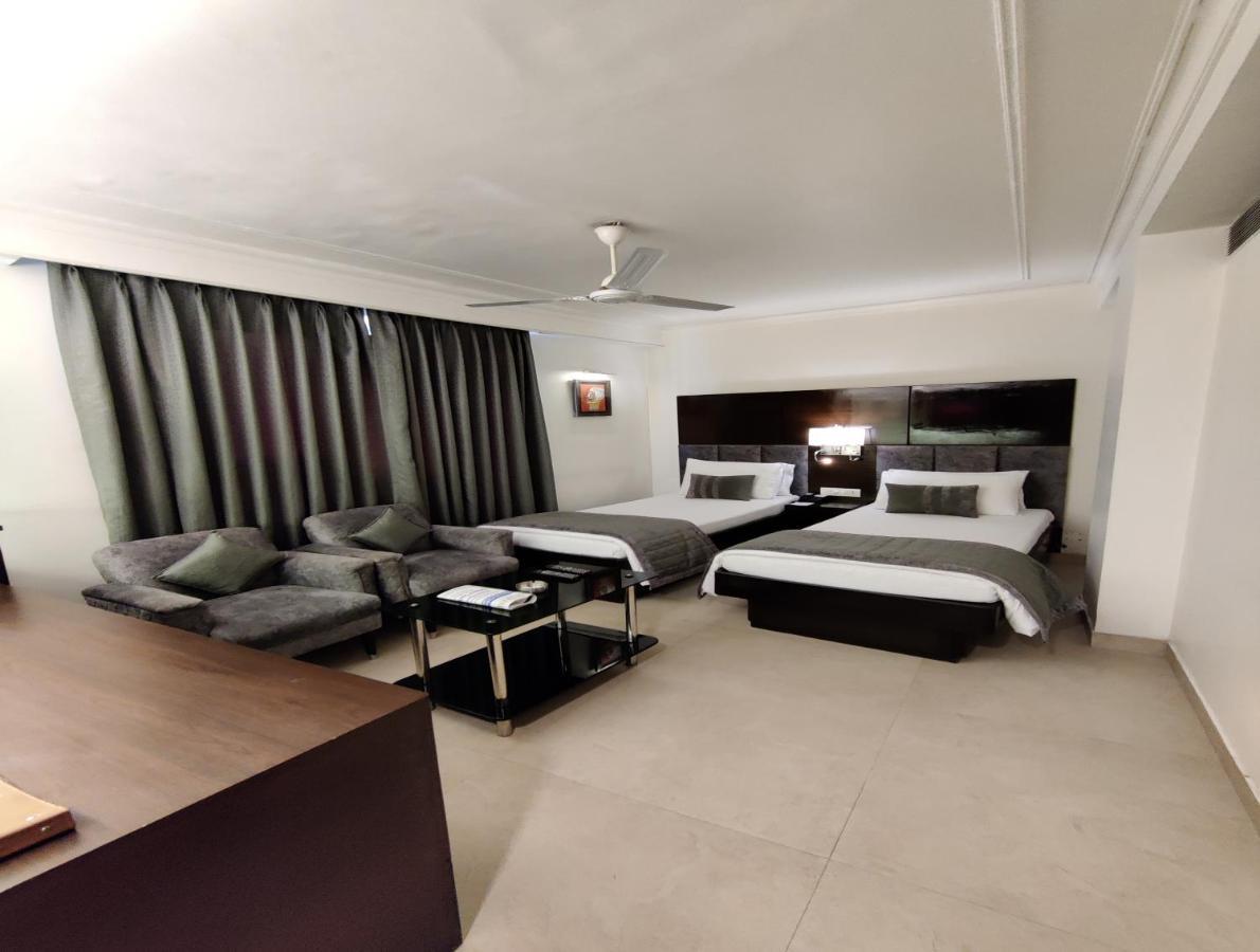 The Samilton Hotel