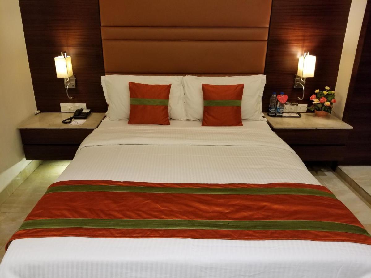 The Samilton Hotel Kolkata